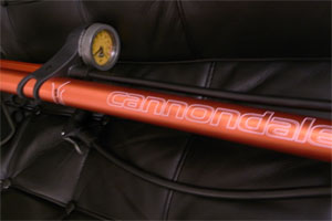 キャノンデール フロアポンプ
